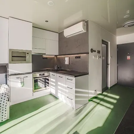 Ar Rezidencia Modern Flat