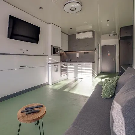 Ar Rezidencia Modern Flat Апартаменты *