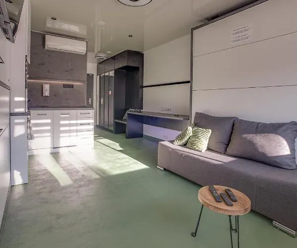 Ar Rezidencia Modern Flat